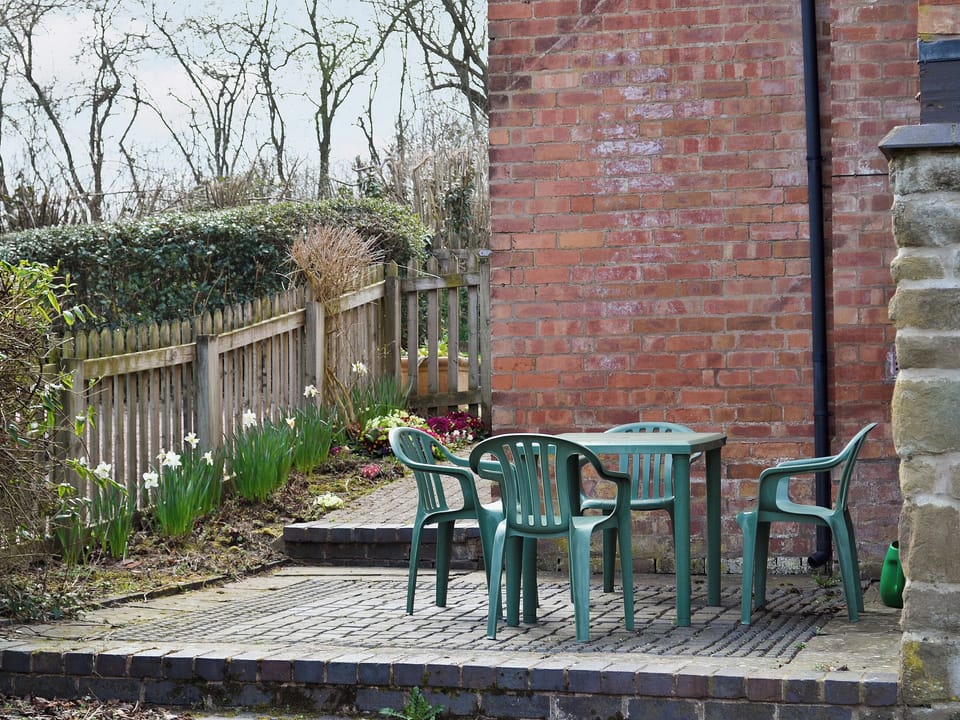 Sitting-out-area | Goodmoor Cottages - Pear Tree Cottage, Wyre Forest, nr. Bewdley
