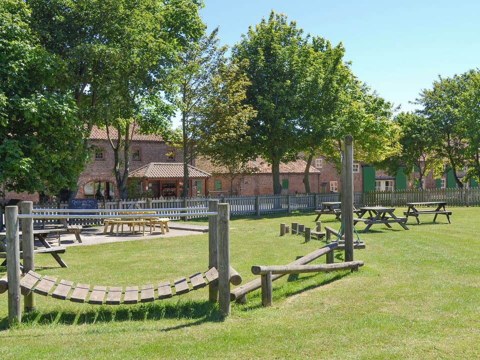 Children&rsquo;s outdoor recreation area