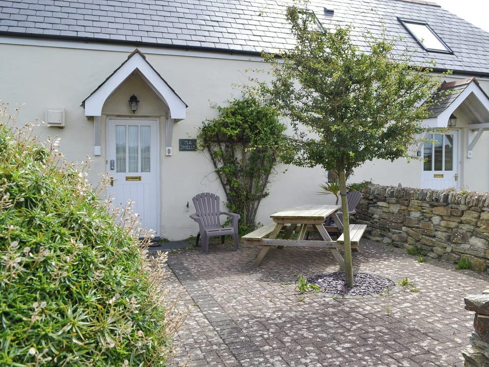 Exterior with seating area | Sea Shells, Padstow