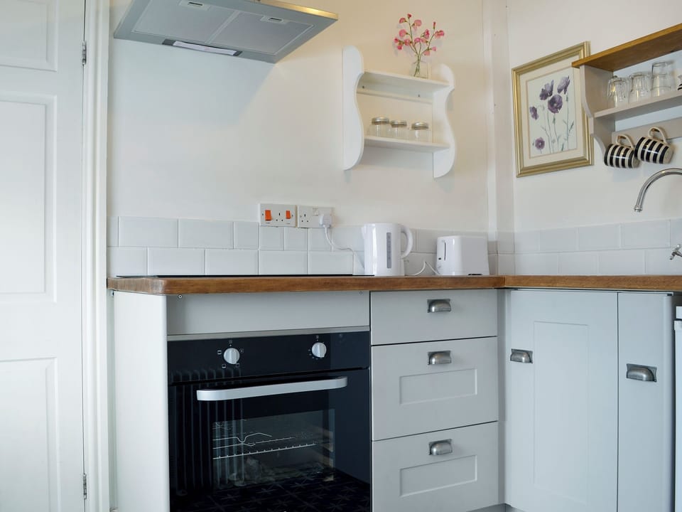 Immaculately presented kitchen | The Cider Barn, Combe, near Presteigne