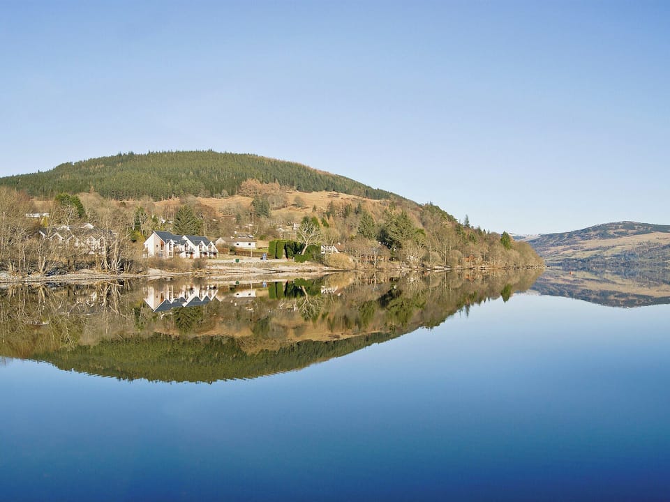 Idyllic setting on the banks of Loch Tay | The Quaich, Fearnan, by Aberfeldy