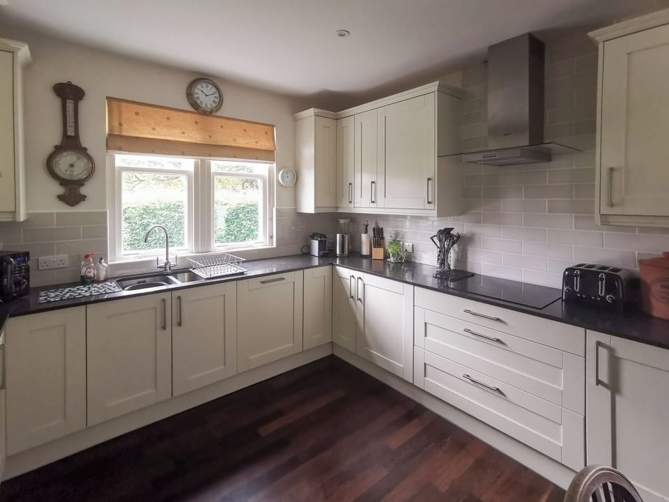 Kitchen | Cliff Cottage, Port Appin