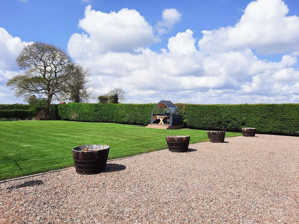 Garden | Plum Cottage - Langham Barns, Mumby, near Anderby Creek