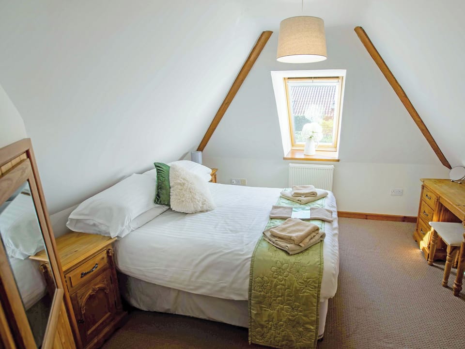 Double bedroom | Chive - Grove Farm Barns, Catfield
