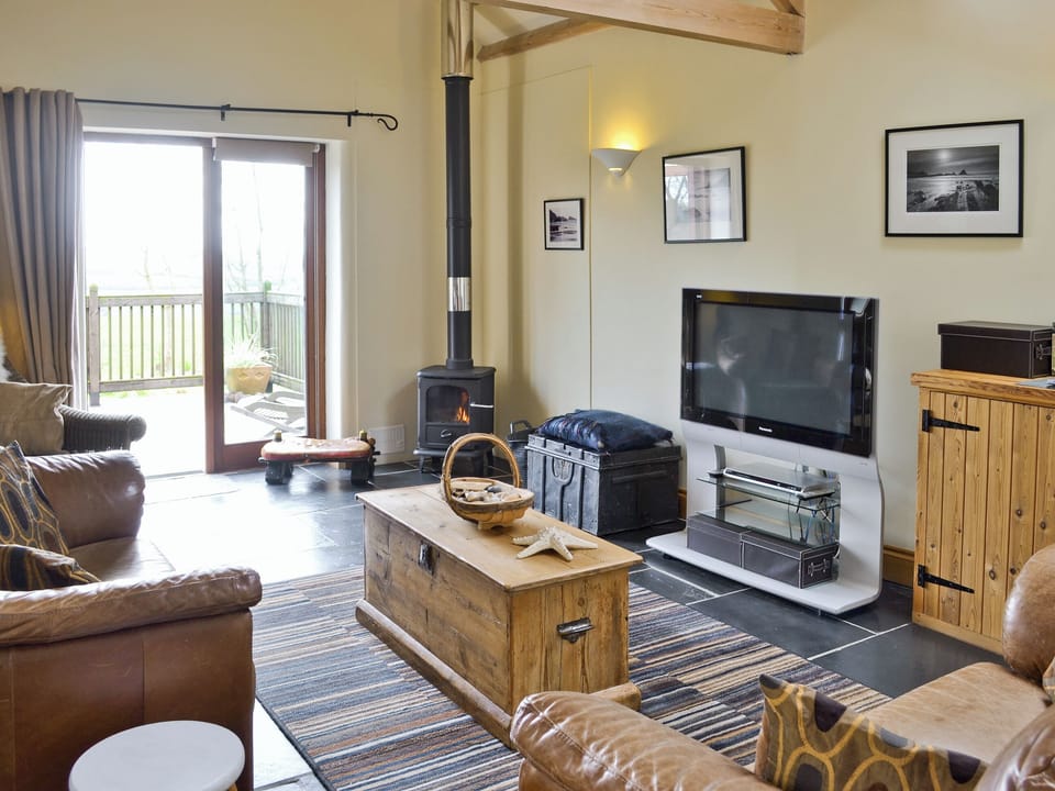 Open plan living/dining room/kitchen | The Linhay, Golden Park, S. Hartland, nr. Bideford