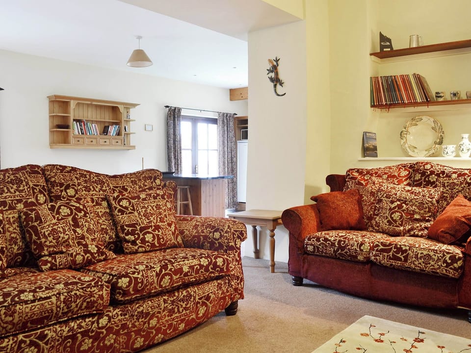 Open plan living/dining room/kitchen | Helm View, Windermere