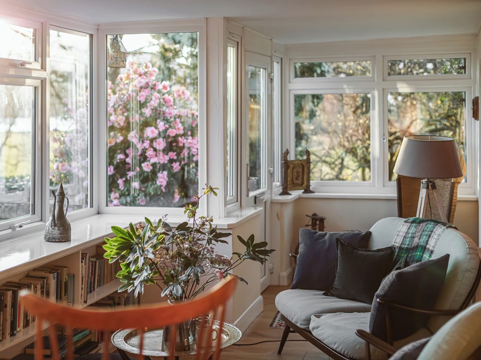Sun room | Strathcashel Cottage, Rowardennan, near Balamaha