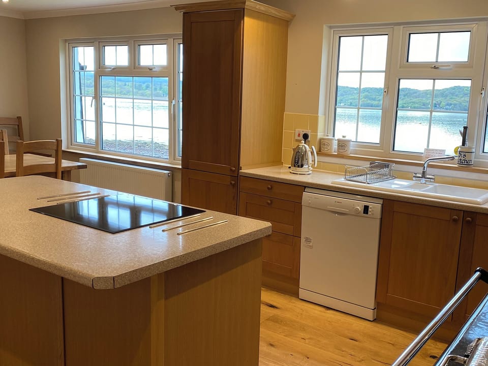 Kitchen | Point Park, Taynuilt