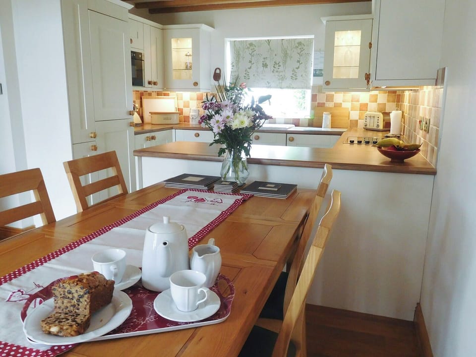 Dining Area | Wold View Cottage, Thorpe Bassett, near Malton