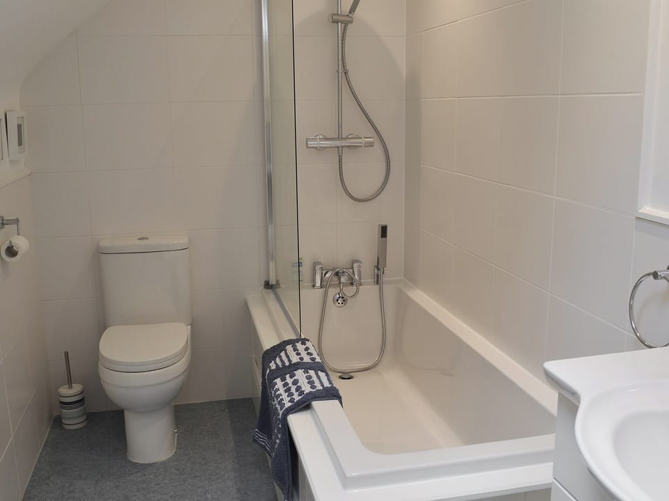 Bathroom | Princess Lodge, Scarborough
