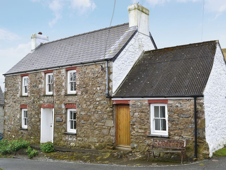 Exterior | Trem-Y-Don Cottage, Trefin, nr. St. David&rsquo;s