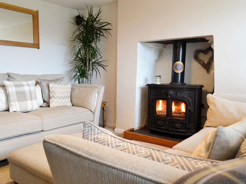 Double bedroom | Bryn Hyfryd, Maenan, near Llanrwst