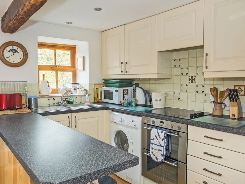 Well equipped kitchen area | Castle House Cottage, Hartley, near Kirkby Stephen