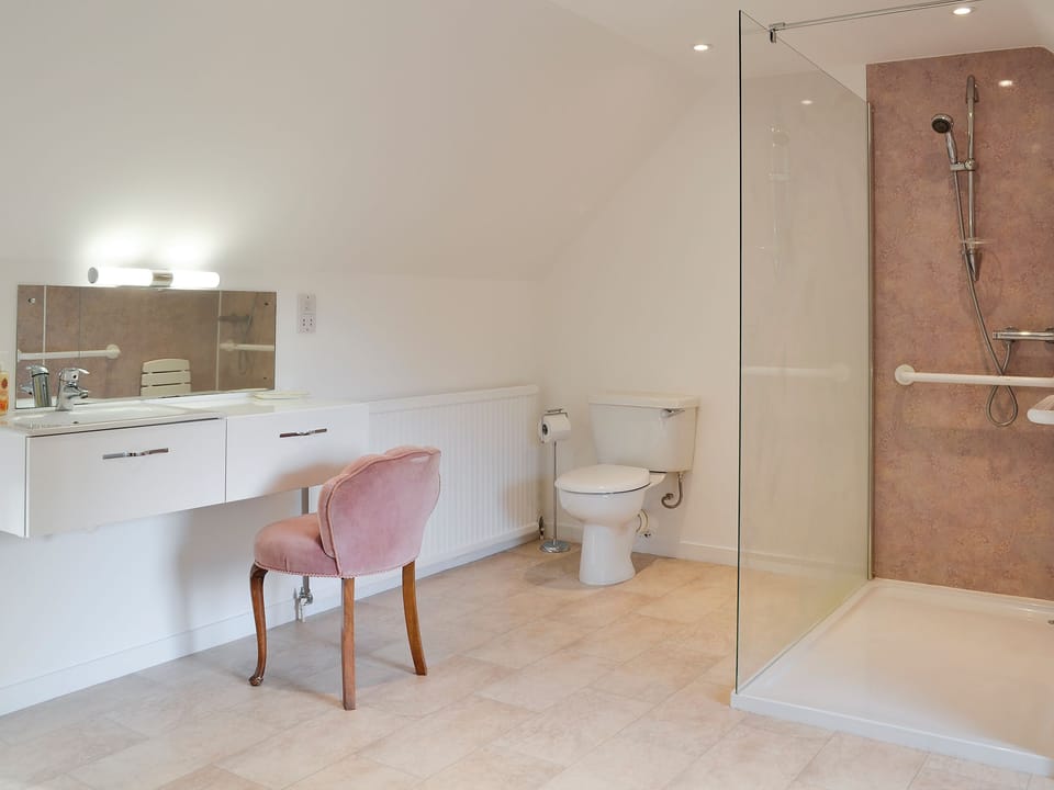 En-suite shower room with walk-in shower cubicle | The Coach House, Alford
