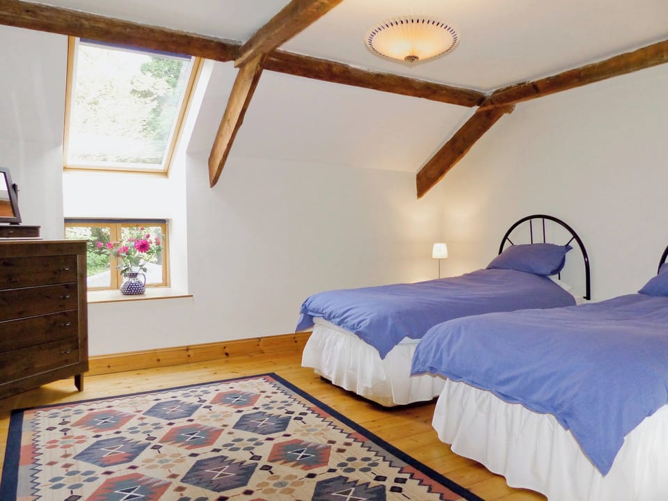 Twin bedroom | Till Cottage, Milfield Hill, Wooler