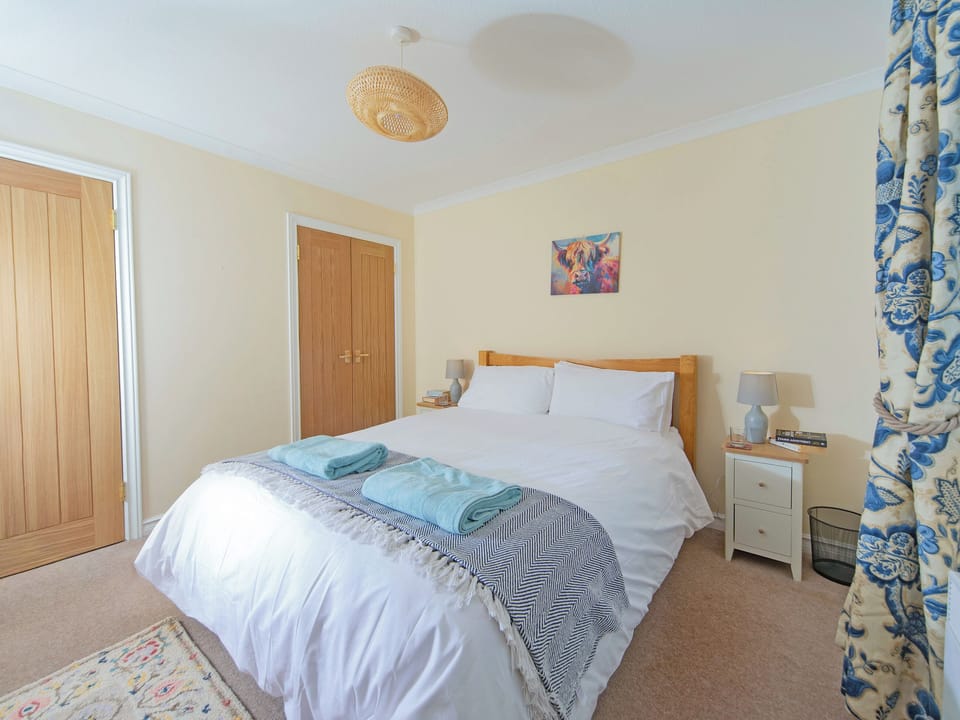Double bedroom | Loch Duich Cottage, Inverinate, by Kyle