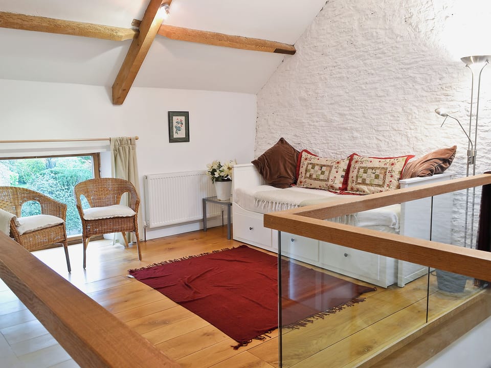 Mezzanine floor | Shaplands Barn, Cold Ashton, Bath