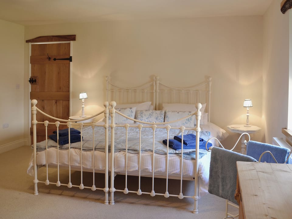 Romantic bedroom with 6ft bed or can be twin (zip and link) | The Stables, Bolam, near Darlington