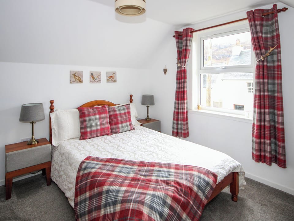 Double bedroom | Mackenzie Cottage, Poolewe, near Gairloch