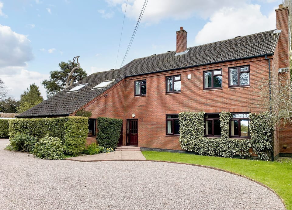 Exterior | Field House, Baschurch, near Shrewsbury