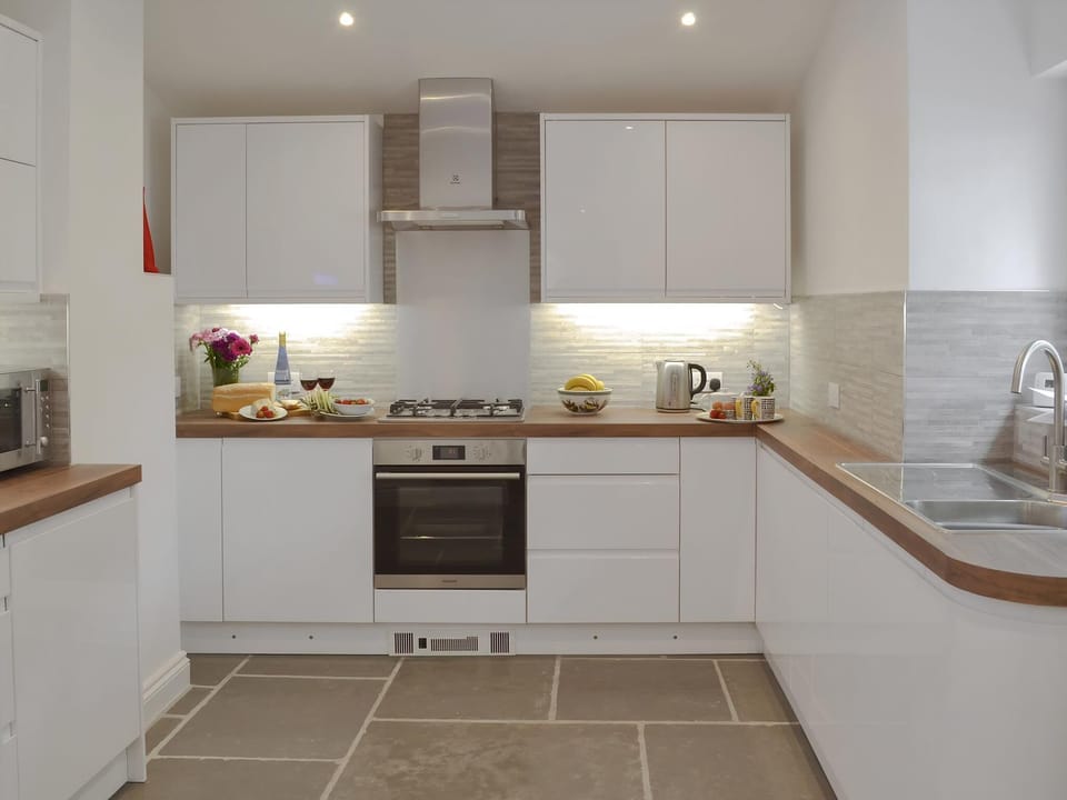 Spacious, well equipped kitchen | Samphire Lodge, Brixham