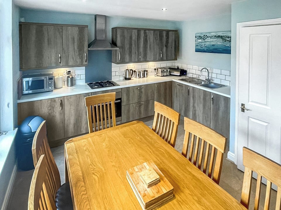 Kitchen/diner | Captain&rsquo;s House, Whitby