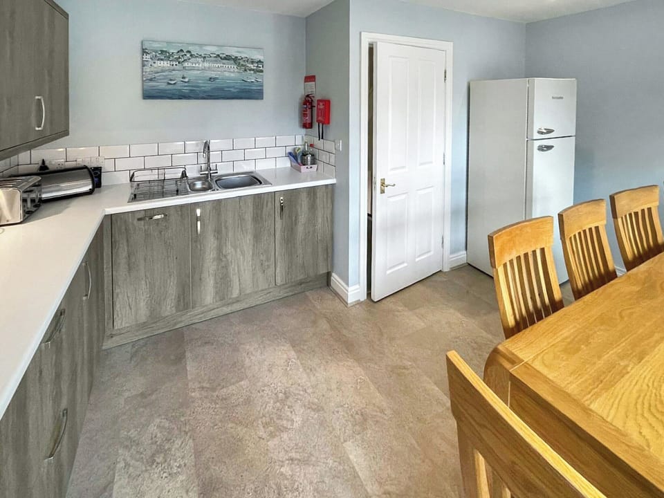 Kitchen/diner | Captain&rsquo;s House, Whitby