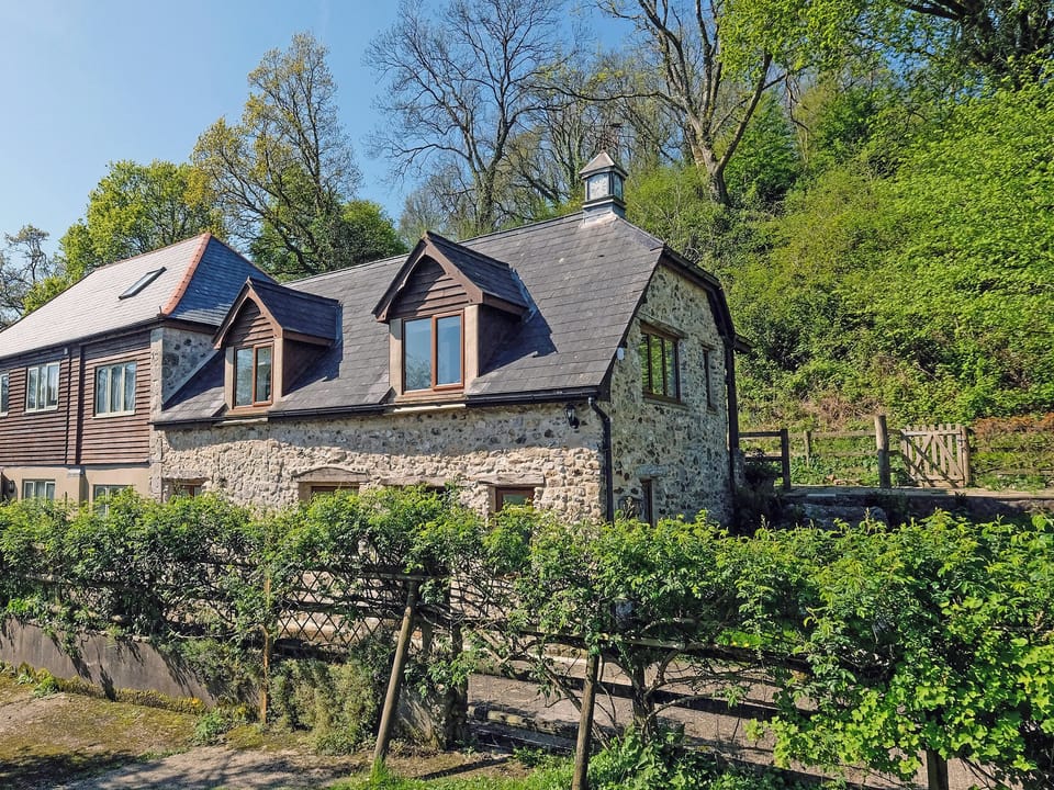 Exterior | Clock Cottage - Rockenhayne Farmstead, Branscombe
