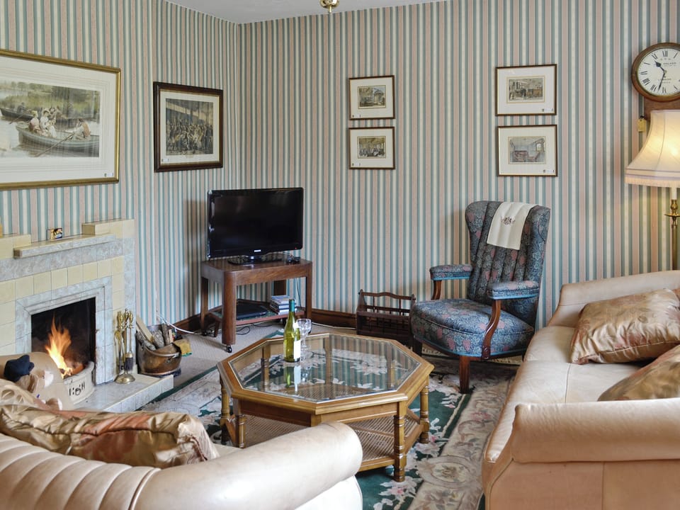 Characterful living room | Station House - Glyndyfrdwy Station Cottages, Glyndyfrdwy, near Llangollen