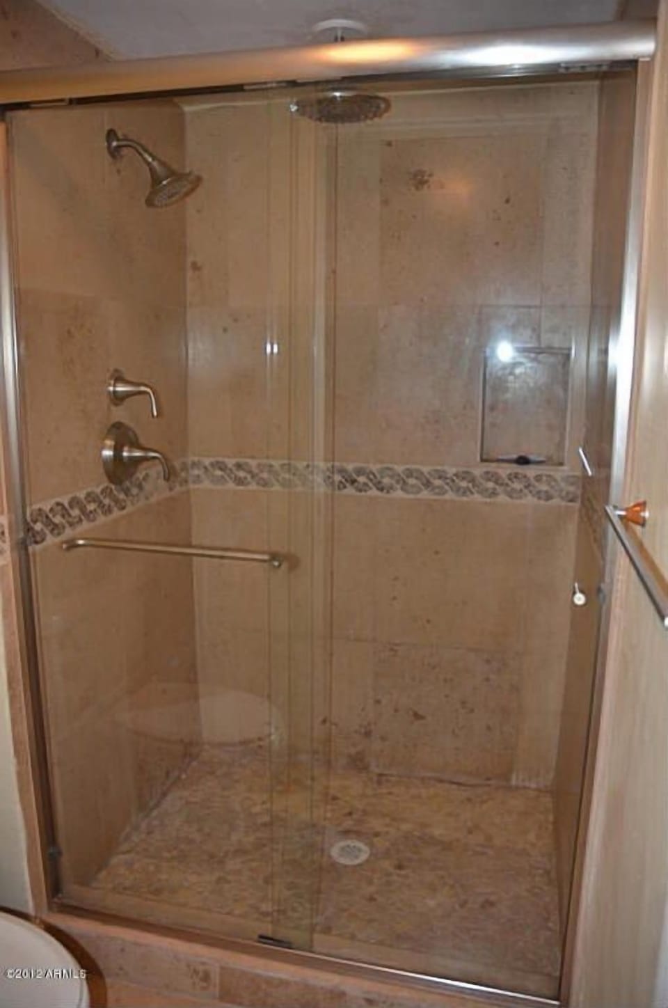 Master shower - Rainfall 2 headed shower (one on top and one on wall)