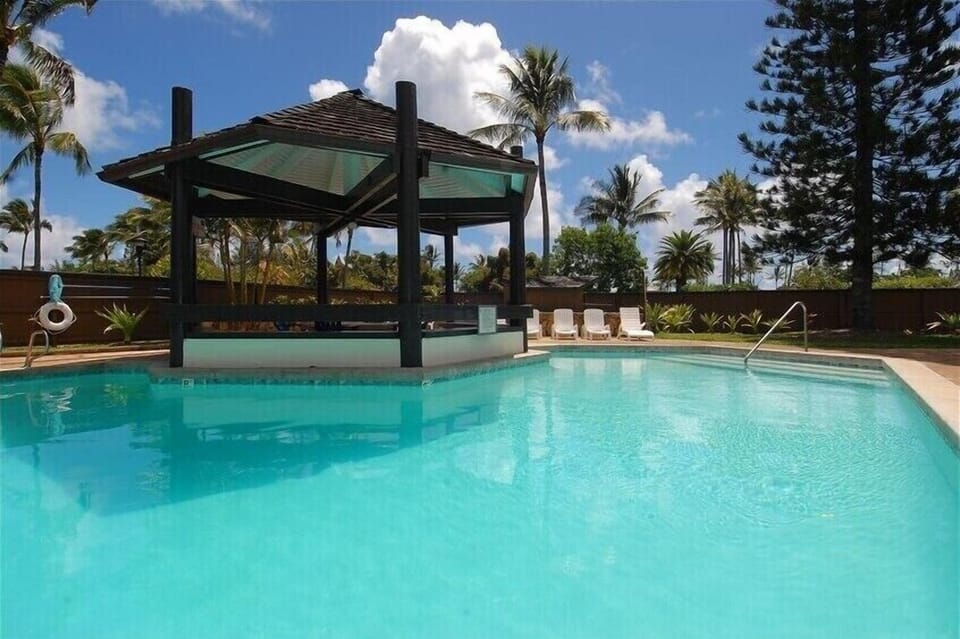 Perfect for swimming and BBQs!