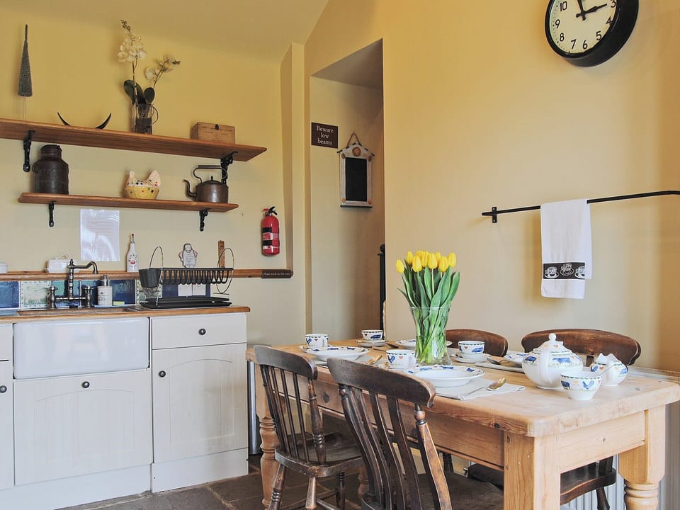 Kitchen/diner | Broome Farm Cottages - St. Vincent, Broome Chatwall, nr. Church Stretton