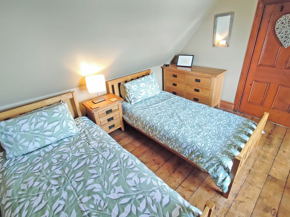 Double bedroom | Fern Cottage, Ardentinny near Dunoon