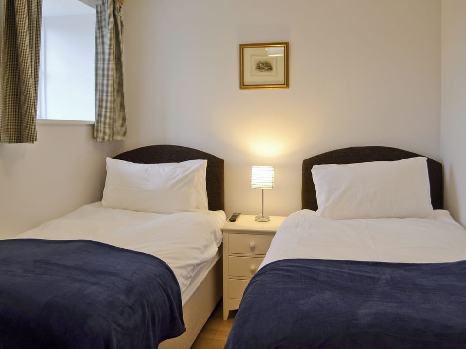 Twin bedroom | The Stalls, Aynho, nr. Banbury
