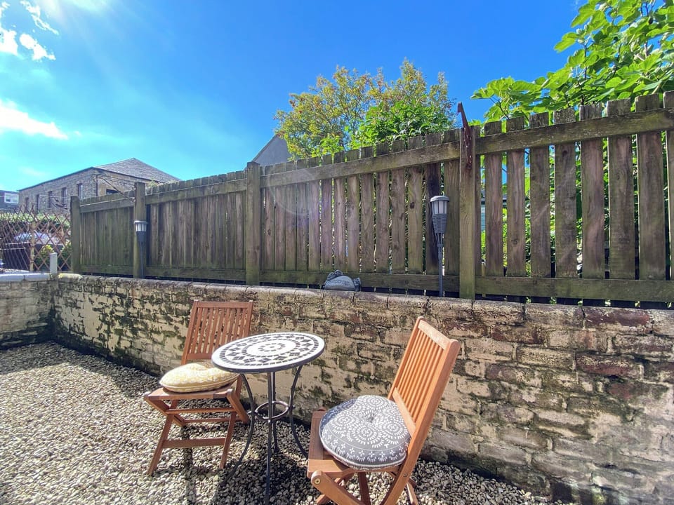 Outdoor area | Largs Brisbane Cottage, Largs