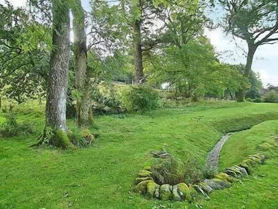 Garden and grounds | Crofts Cottages - Marwhin House, Nr. Castle Douglas