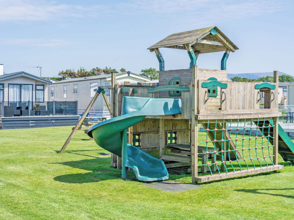 Children&rsquo;s play area | White Towers, Llandwrog, nr. Caernarfon
