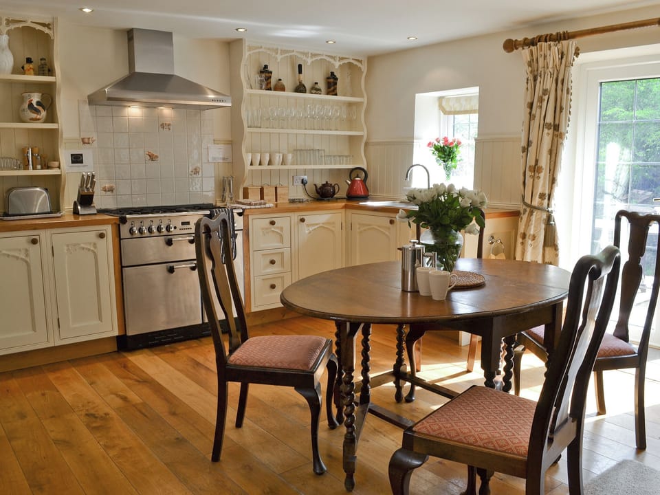 Kitchen/diner | Webbery Manor Estate - Groom&rsquo;s Cottage, Webbery, nr. Bideford