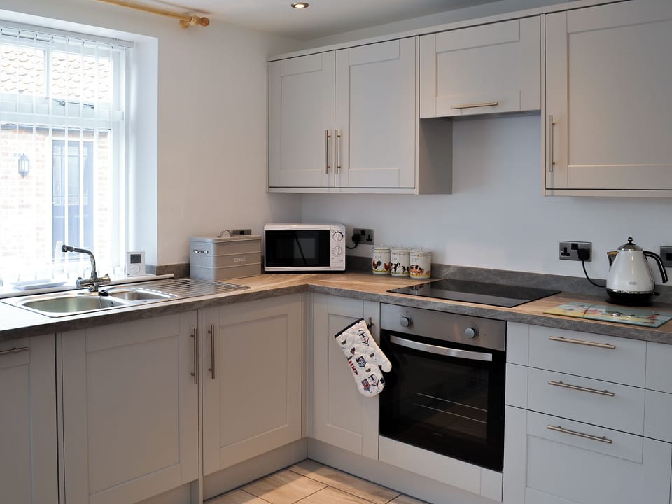Delightful well equipped ktchen area | Freya Cottage & Christine CottageFreya Cottage, Flamborough