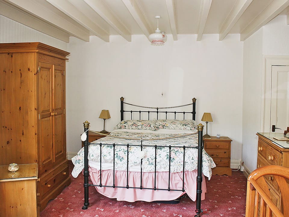Double bedroom | Flagstaff Cottage, Robin Hood&rsquo;s Bay, nr. Whitby