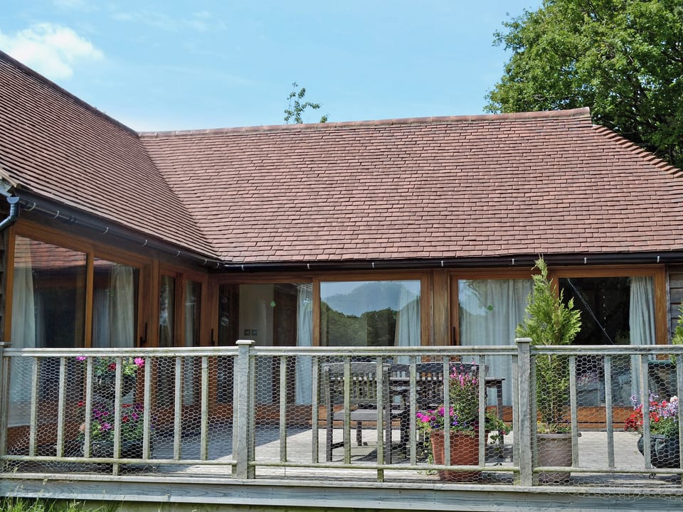 Exterior | Spithandle Nursery Barn - The Old Packhouse, Steyning