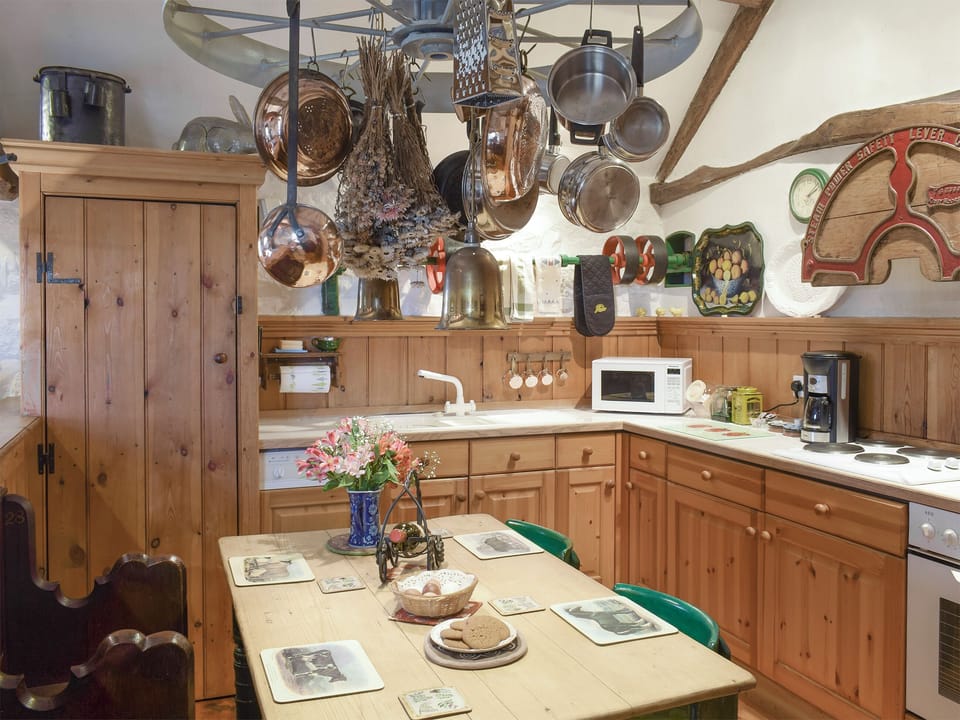 Well-equipped character kitchen with dining area | The Old Sheaf Store - Red House Farm Cottages, Glaisdale, near Whitby