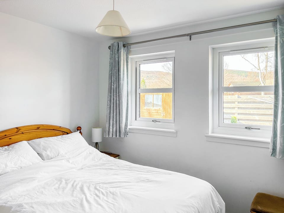 Double bedroom | Glenrothay, Dalfaber, Aviemore