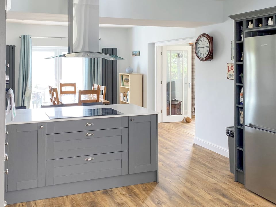 Kitchen/diner | Caefadog Fach, Barmouth