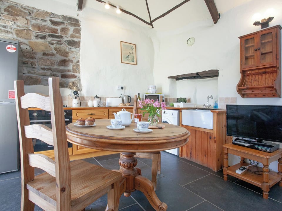 Dining Area | The Annexe - Higher Tresmorn Cottages, Tresmorn, Bude