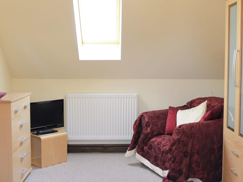 Double bedroom | Swallow Cottage, Apse Wood, nr. Shanklin