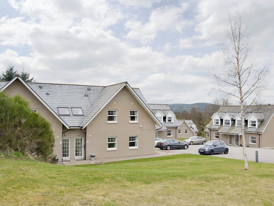 Attractive rural location | No 22 - Queens Court, Inchmarlo, near Banchory