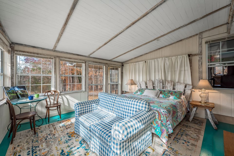 Garden Room
Bedroom #1