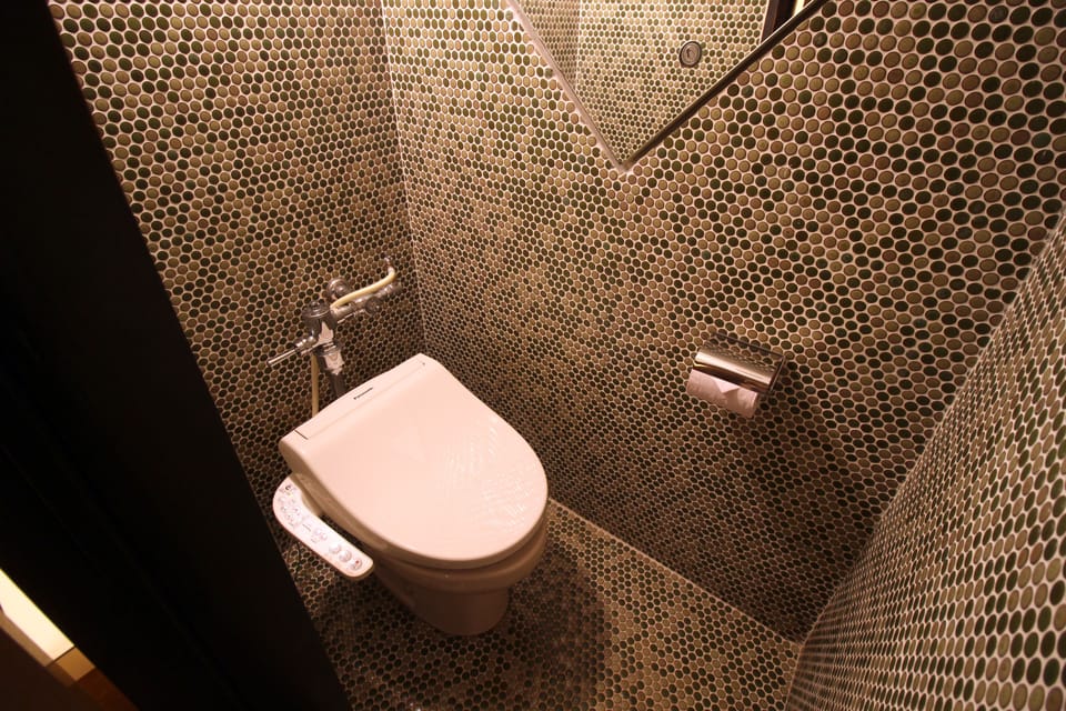 Standard Double Room (Skytree View) | Bathroom | Separate tub and shower, free toiletries, hair dryer, bathrobes