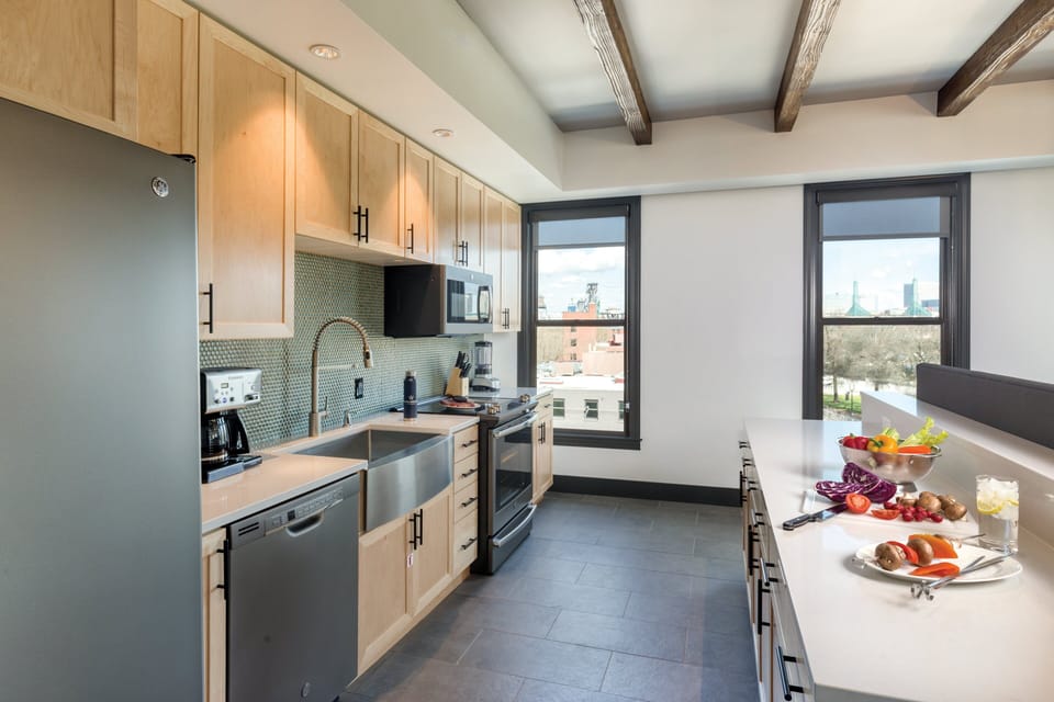 Presidential Condo, Multiple Beds, Non Smoking, Kitchen (2 Bedrooms) | Property amenity
